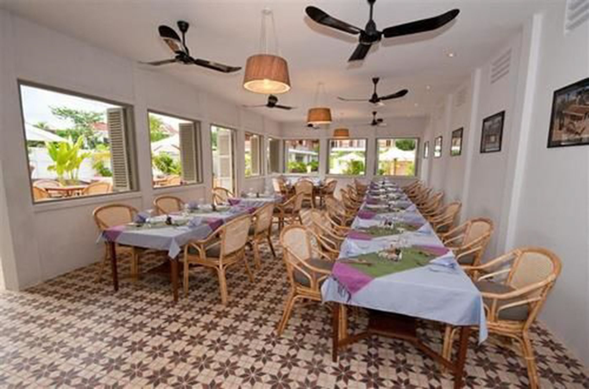 Bambu Hotel Battambang Buitenkant foto